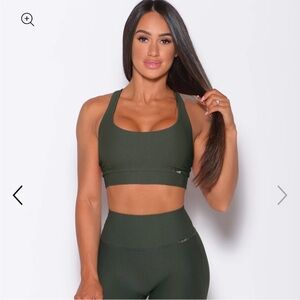 Bombshell Sportswear Green Chevron Sports Bra Small